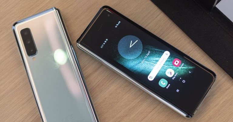 galaxy fold launch date