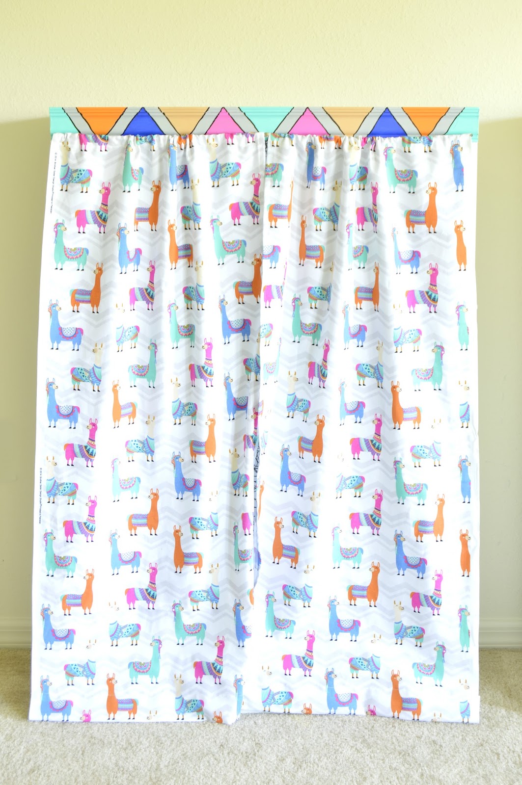 Vikalpah Bookshelf makeover How to add curtains to bookshelf