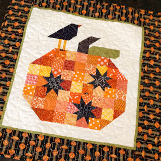 patchwork pumpkin table topper: QuiltBee