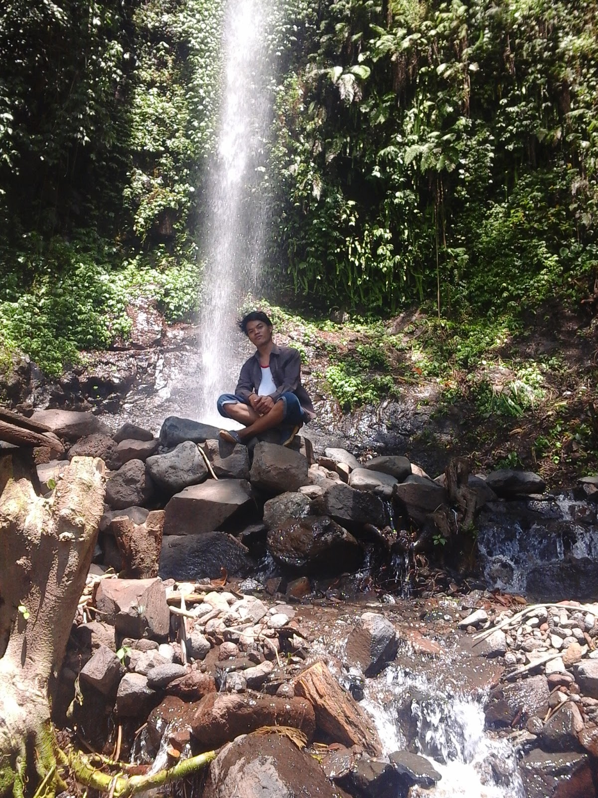 Belajar Dari Kehidupan: CURUG KUWUNG INDAH TEMPAT PELEPAS PENAT DI