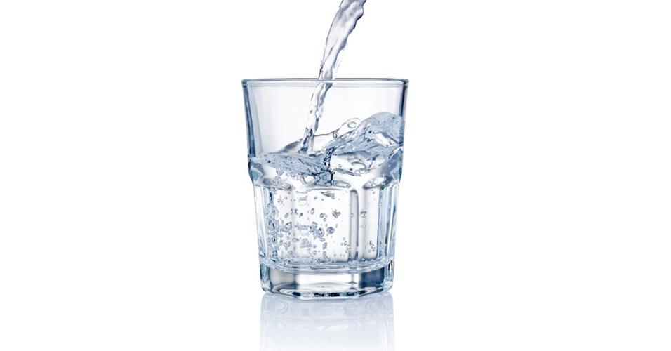 Sempre delineada A água e seus