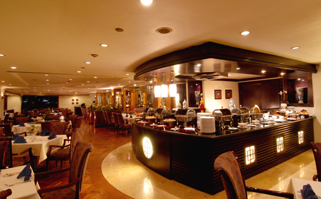 Informasi Wisata dan Hotel: Surabaya Plaza Hotel, Hotel Bintang Empat