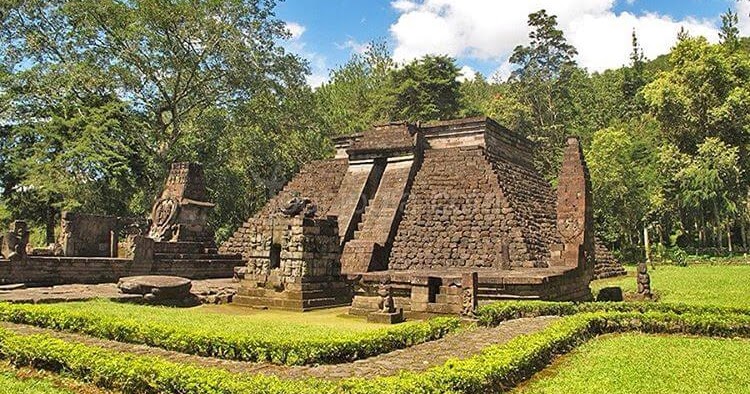 Candi Sukuh, Candi di Karanganyar yang Mirip Bangunan Suku Maya | Info