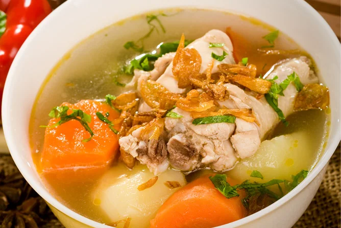 Resep Sop Ayam: Cara Membuat Sop Ayam Lezat dan Bergizi