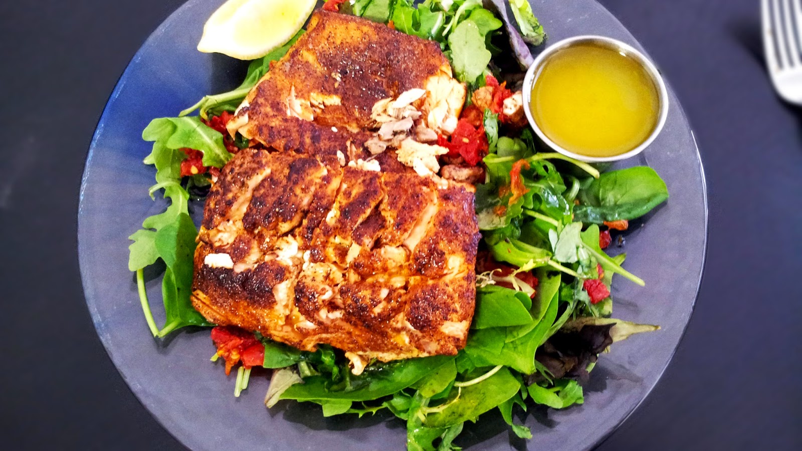 Sundried Tomato Salmon Salad with Lemon Vinaigrette EatennGood