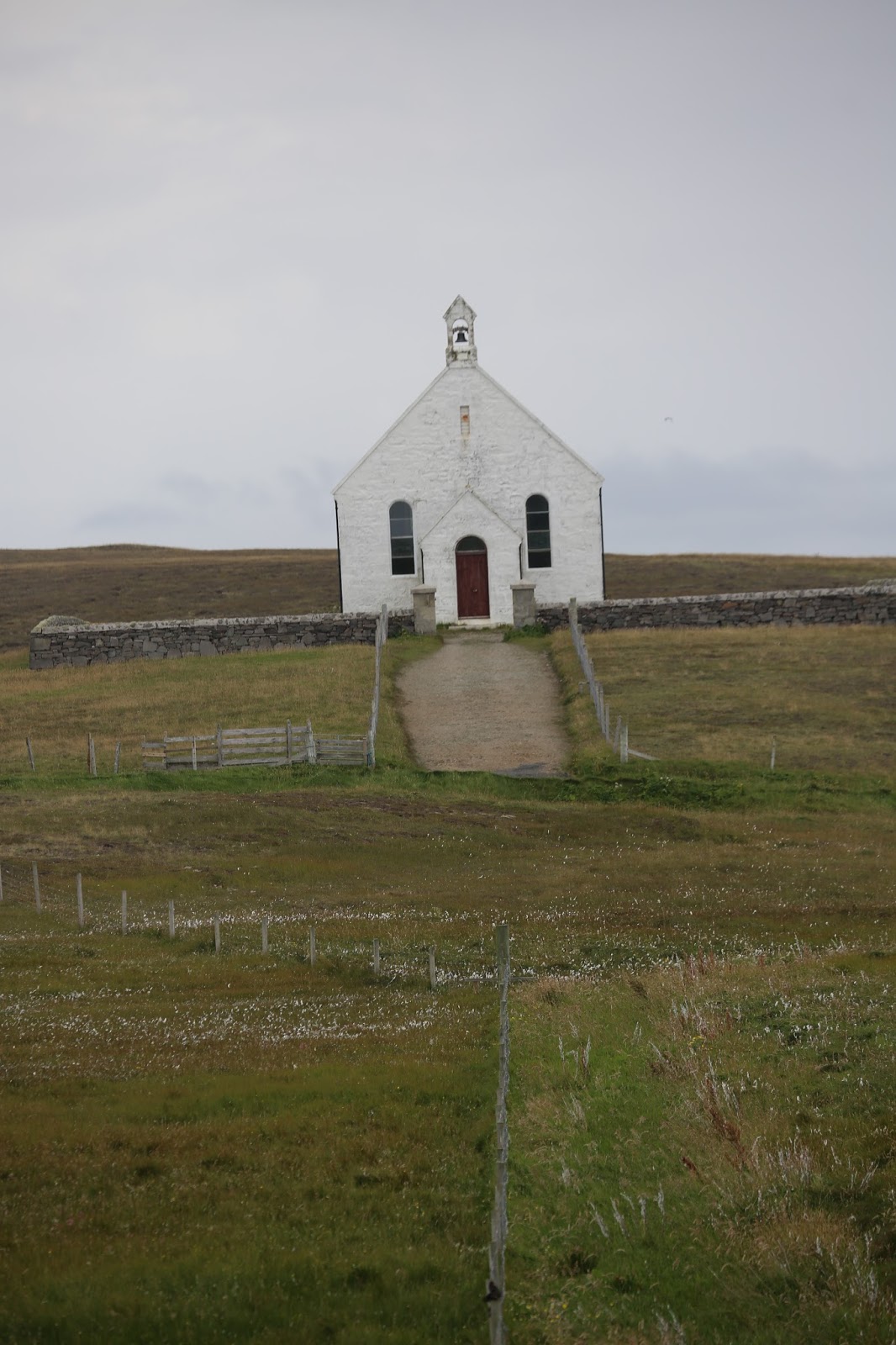 voussoirs FAIR ISLE CHAPEL SIMPLE WONDER