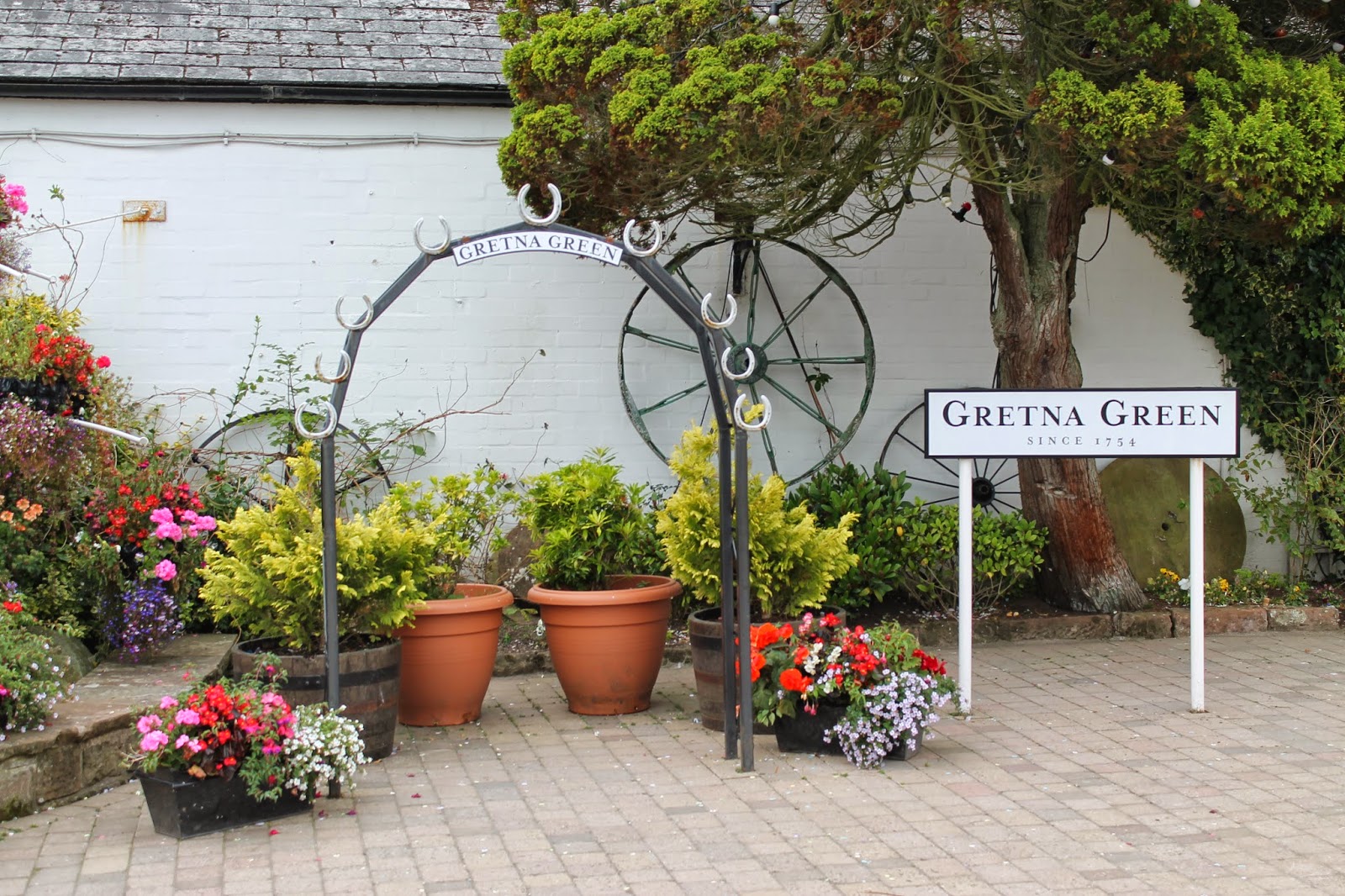 The Tourist's Logs Gretna Green, Scotland