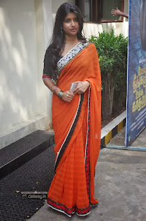 Pongadee-Neengalum-Unga-Kadhalum-Actress-Stills