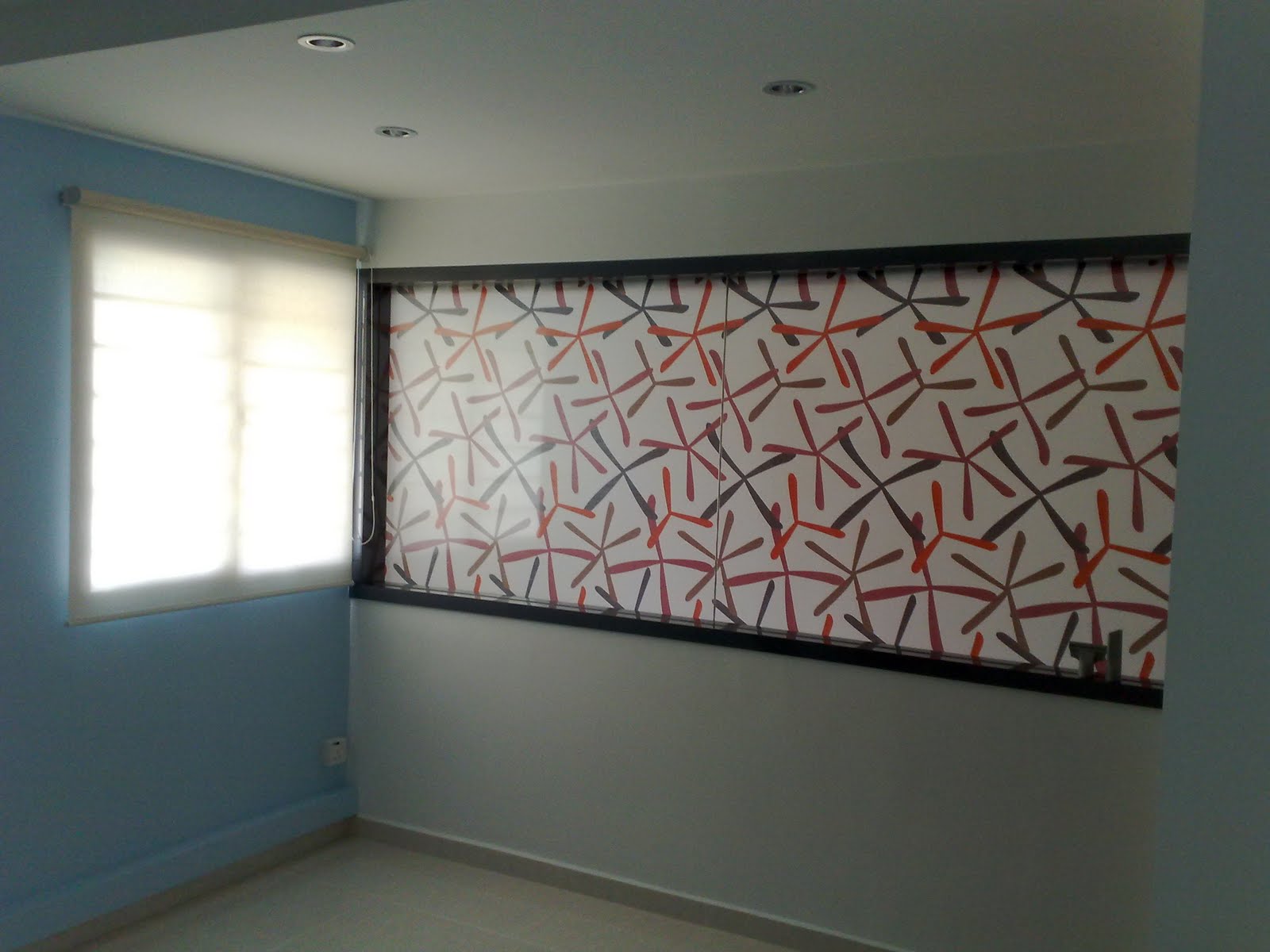 CORRI TRACK PTE LTD Curtains and Blinds
