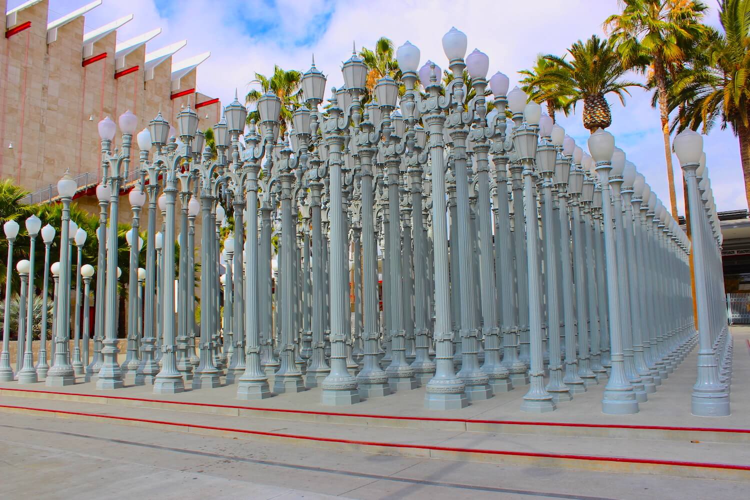 lacma urban light sculpture