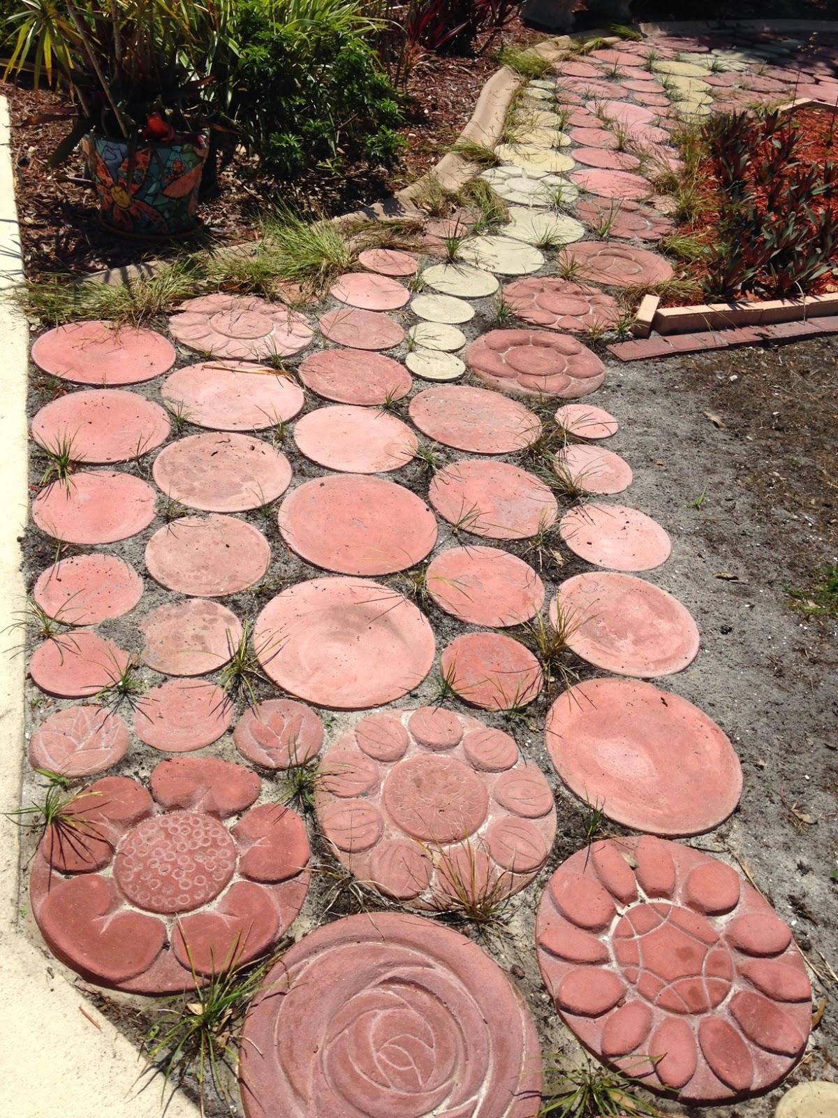 MosaicSmith: How to Make Carved Concrete Stepping Stones