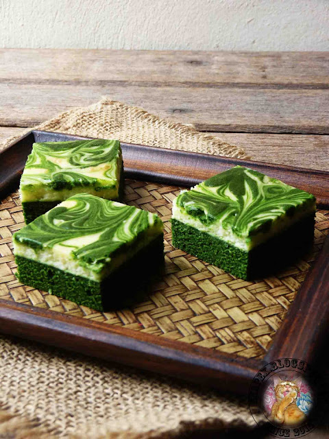 Syapex kitchen: Green Velvet Marble Cheese Brownies
