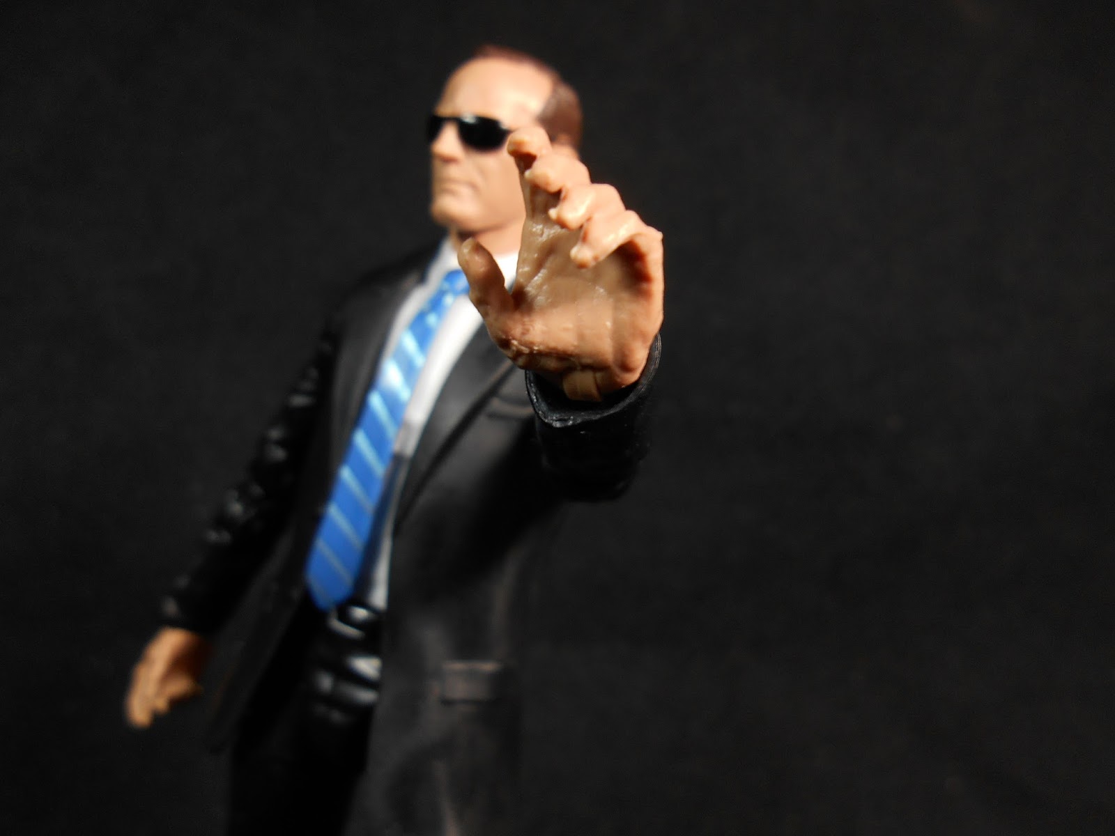 Night's Corner: Review: Marvel Legends Infinite Series Agent Coulson