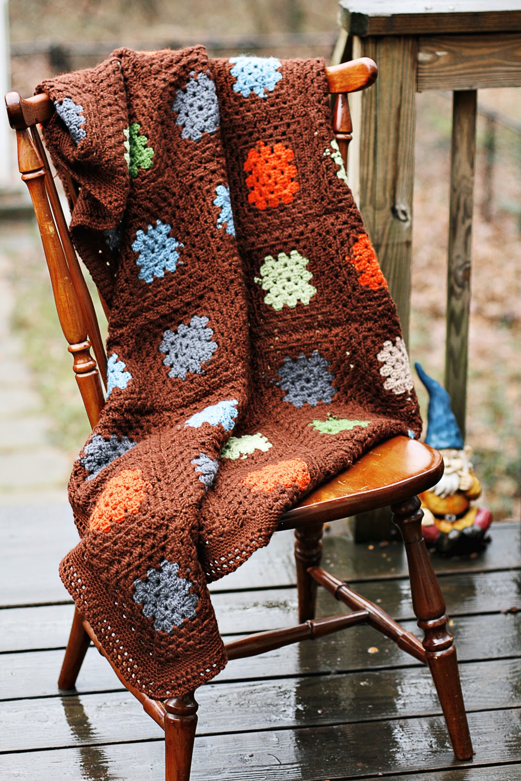 CocktailMom Granny Square Crochet Blanket