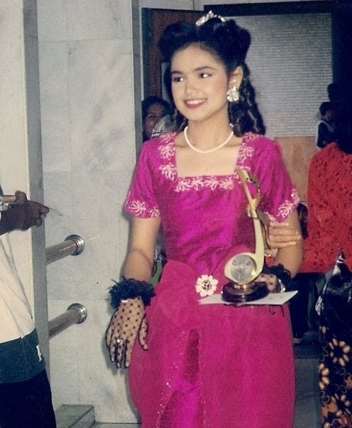 Cerita Dunia Kini: Wajah Datuk Siti Nurhaliza Waktu Muda