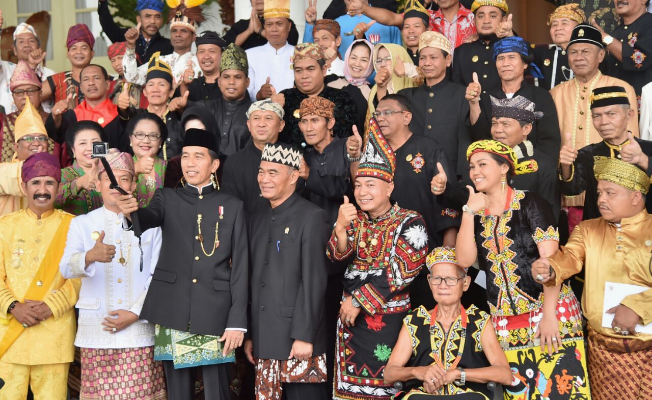 Perbedaan Suku Bangsa Di Indonesia - Riset