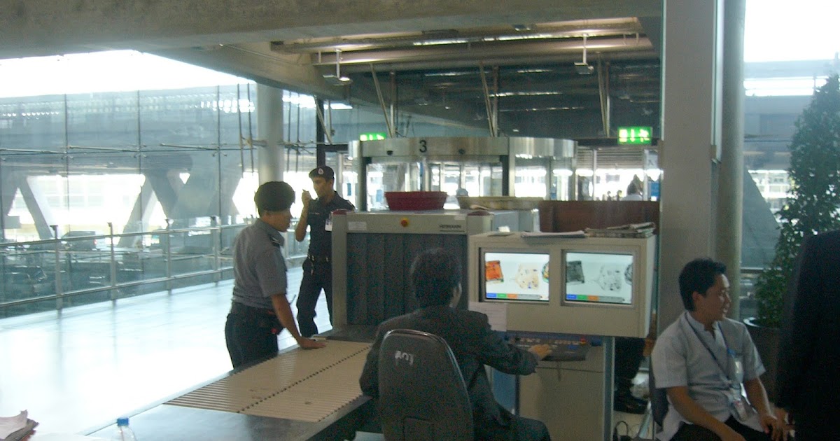 "Foldable" Umbrellas Now Allowed in Carryon Bags