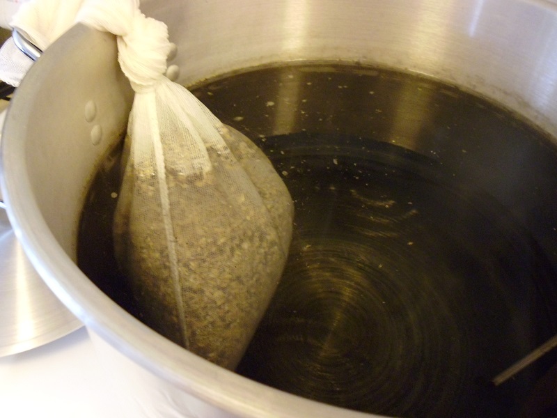 Beer Batch 2 Red Rye IPA Greens and Machines