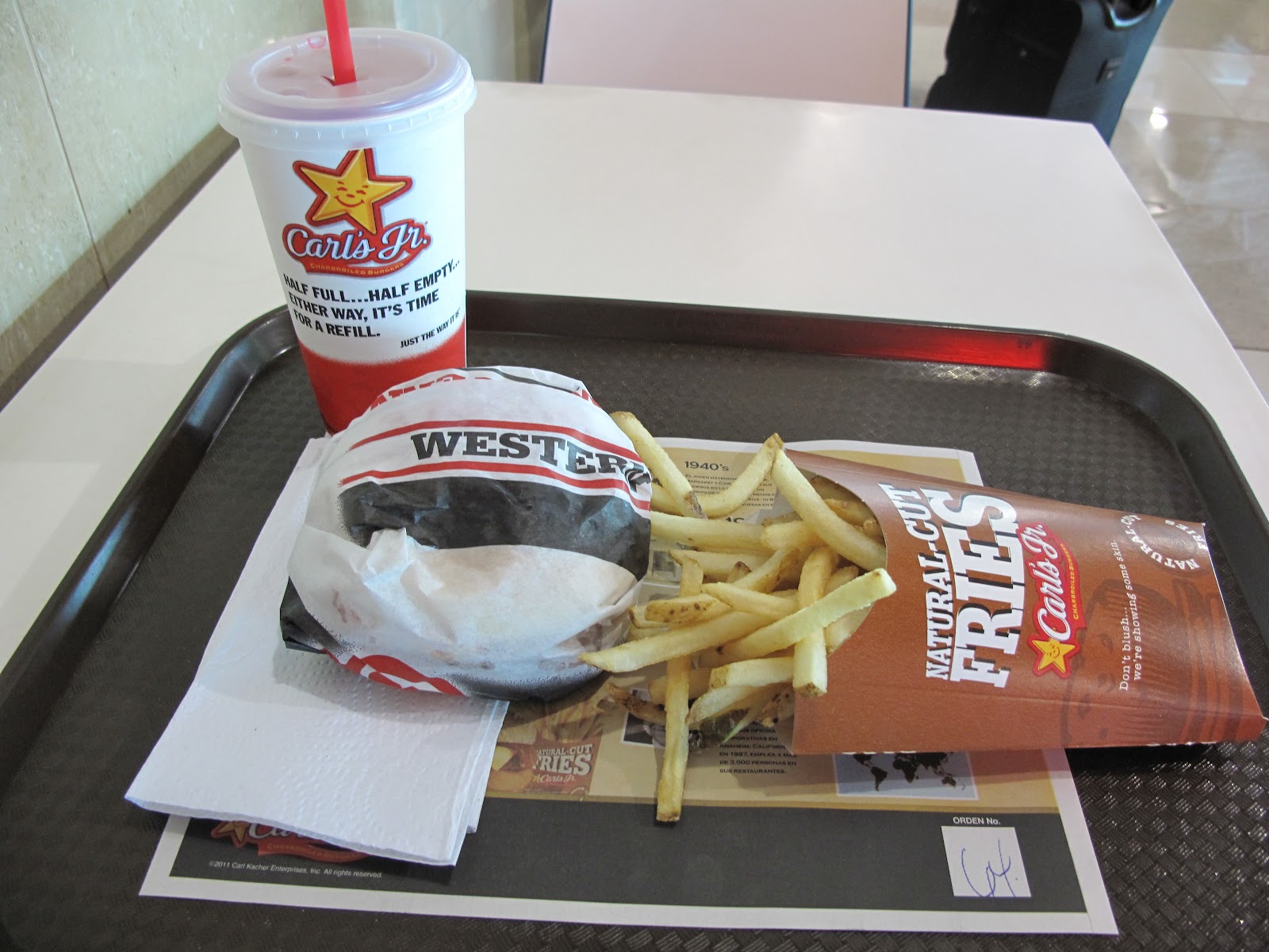 ::*Zhiming*::: Western Bacon CheeseBurger de Carl's Jr.
