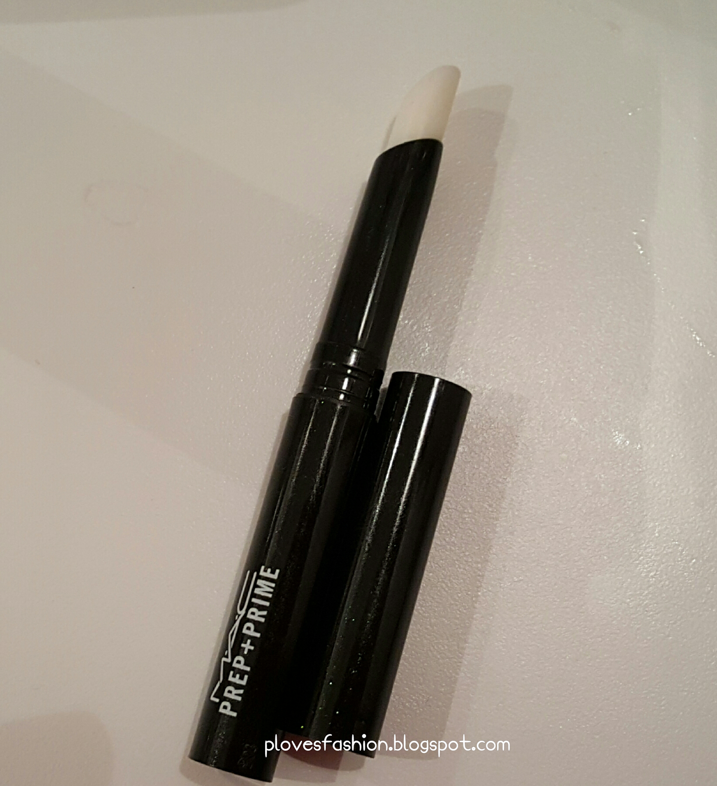 Beauty and More by Pilar Battle of the Lip Primers MAC Prep + Prime