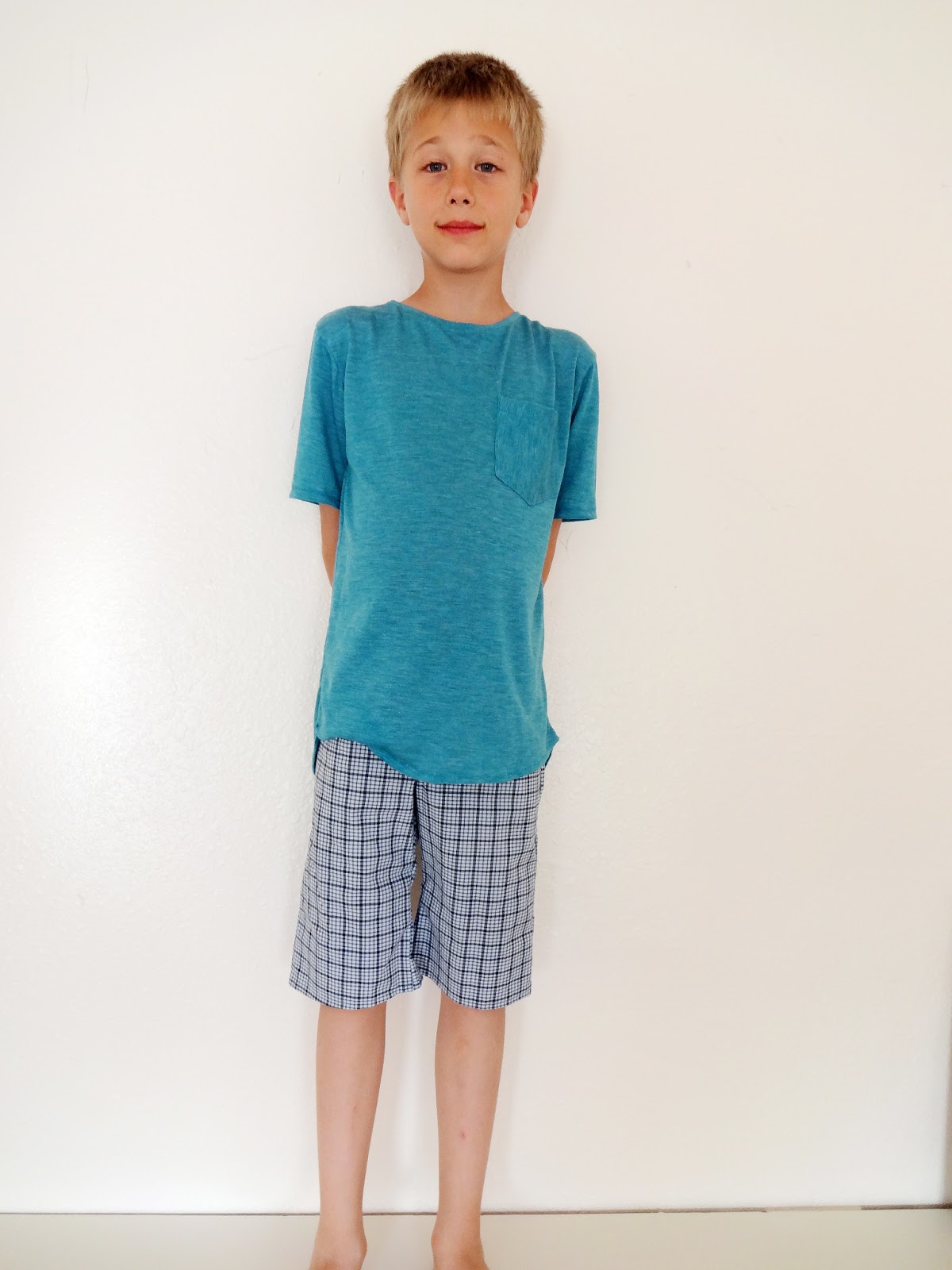 SeeMeSew Shirt to boy shorts