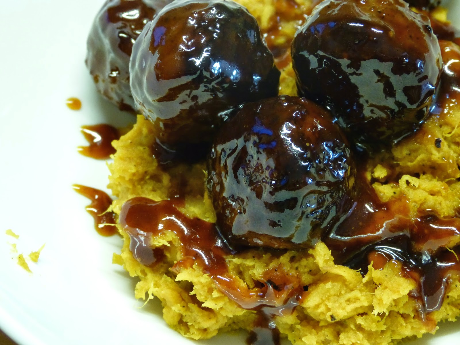 Recipe #2: Sticky honey meatballs & sweet potato mash