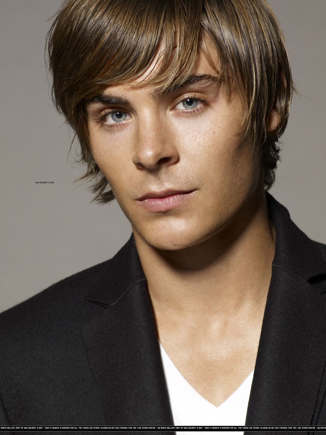View Pictures Of Zac Efron Hairstyles New Haircut Cool Hairstyles
