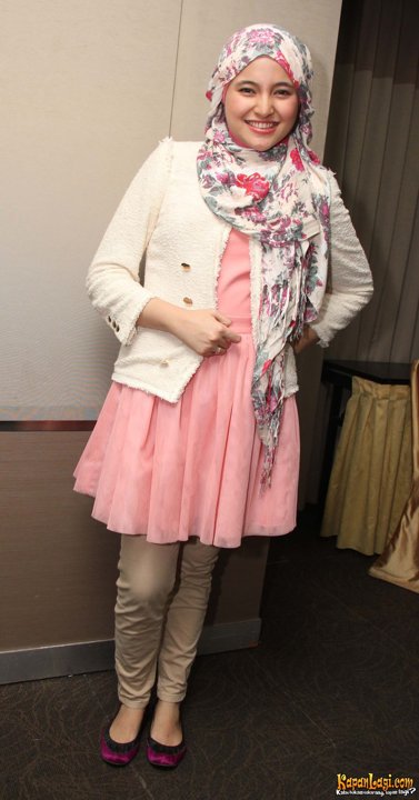 Gaya Berhijab Ala Marshanda - Inspirasi Busana Lebaran | Fashion