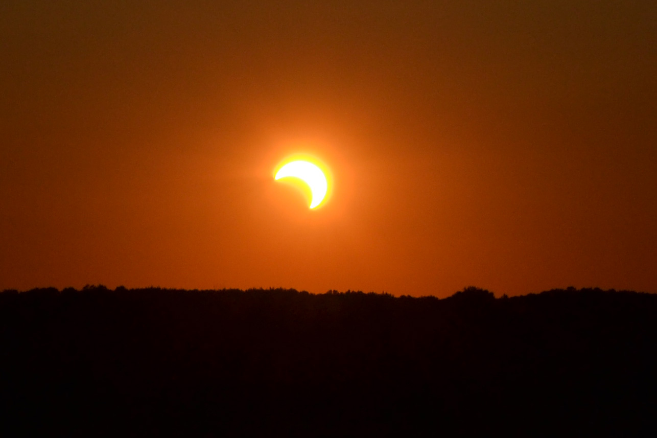 AllieCat Photography Solar Eclipse from Iowa