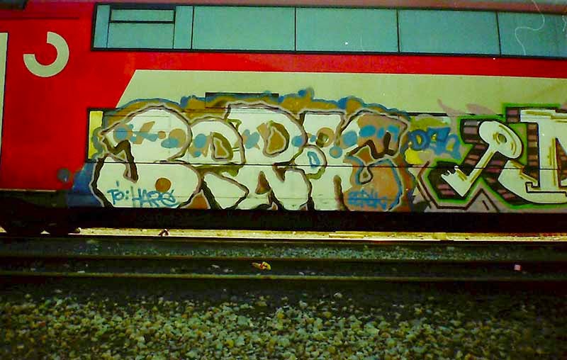 Graffitis Barcelona trenes old school