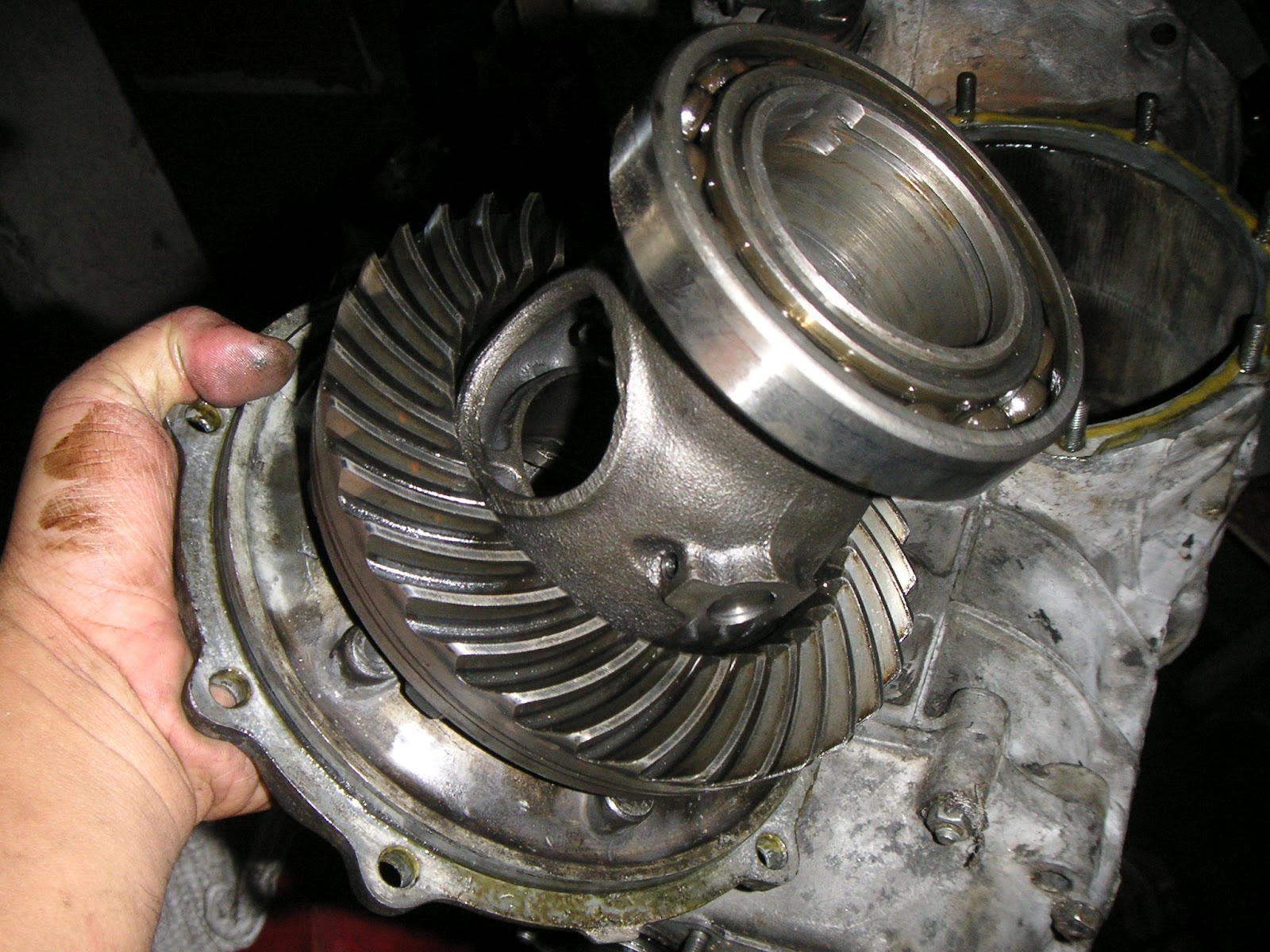 Volksworld Restoration volkswagen beetle gearbox overhaul works