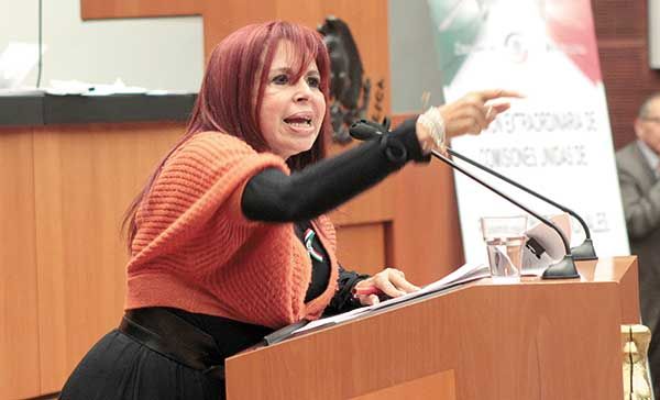 Layda Sansores propone que diputados ganen sólo 5 mil pesos al mes. ¿Yo estoy de acuerdo y tu? Layda Sansores propone que diputados ganen sólo 5 mil pesos al mes. ¿Yo estoy de acuerdo y tu?