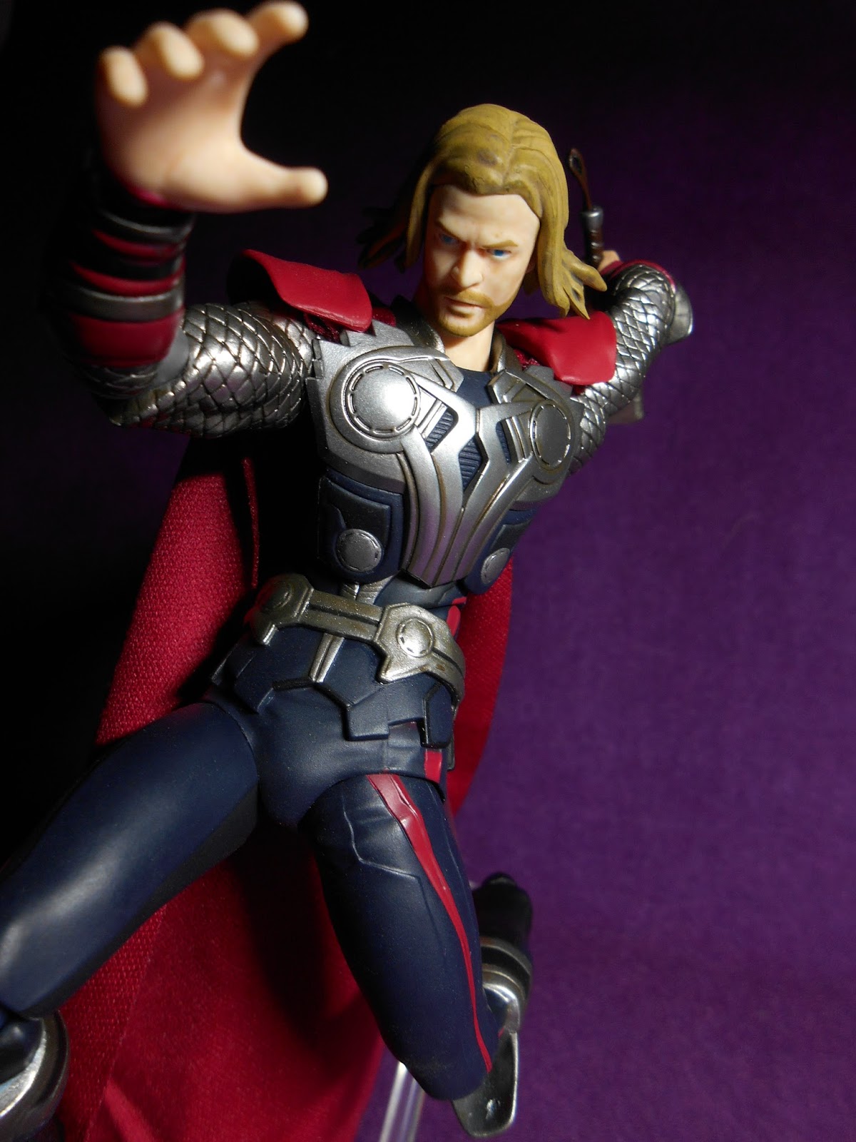 Review: figma Thor | Night's Corner
