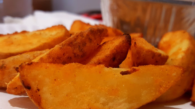 food blogger dubai potato wedges