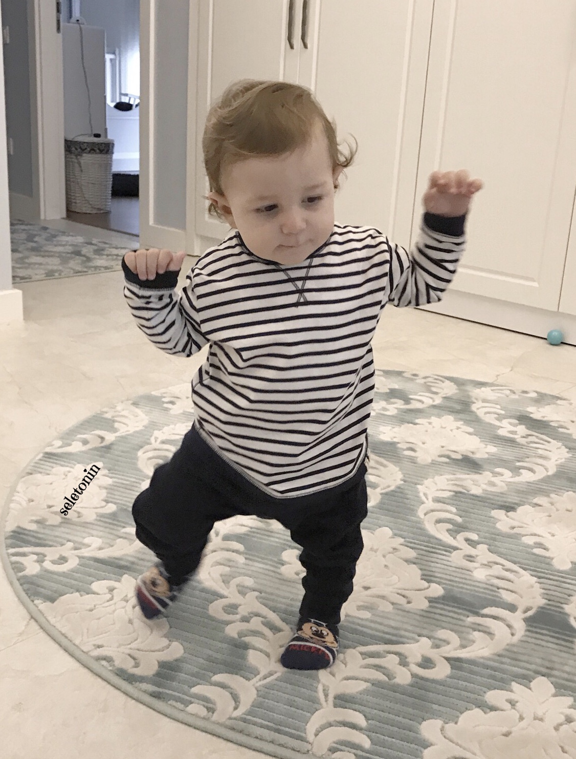 Eyvah Bebegim Yuruyor