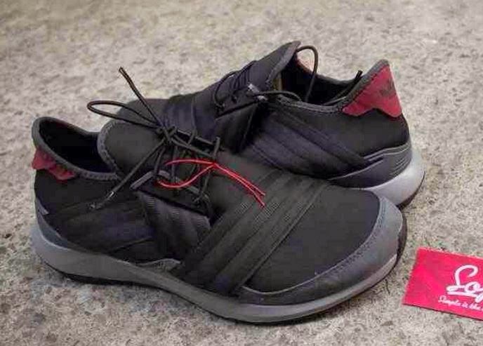 THE SNEAKER ADDICT: Kanye West x Adidas Possible Shoe (Images)
