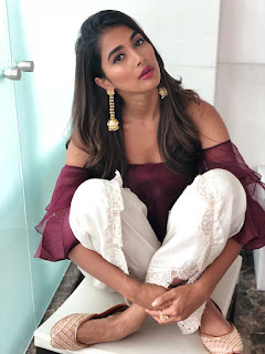 Pooja Hegde  14