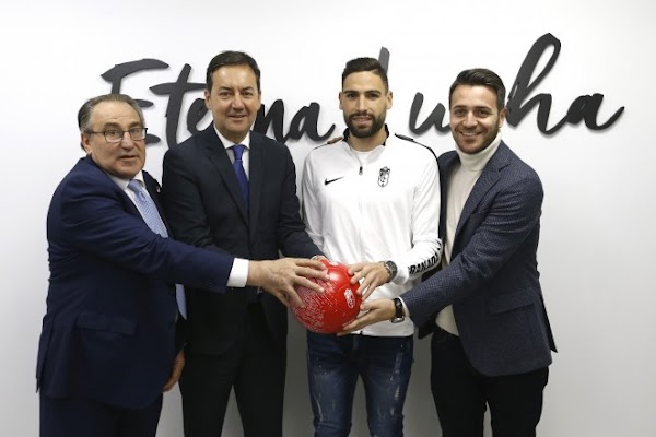 Oficial: El Granada renueva a Antonio Puertas hasta 2024