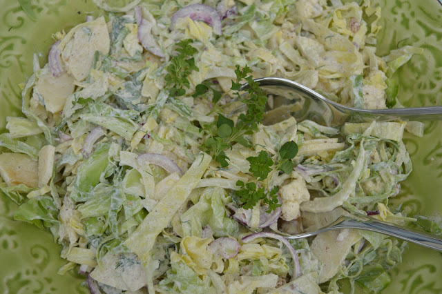 itämainen slaw, coleslaw, yrttitarha, varhaiskaali