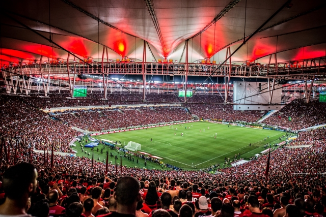 [Torcida Flamengo] Mengão deve fechar o ano com dívida reduzida em R 380 milhões.