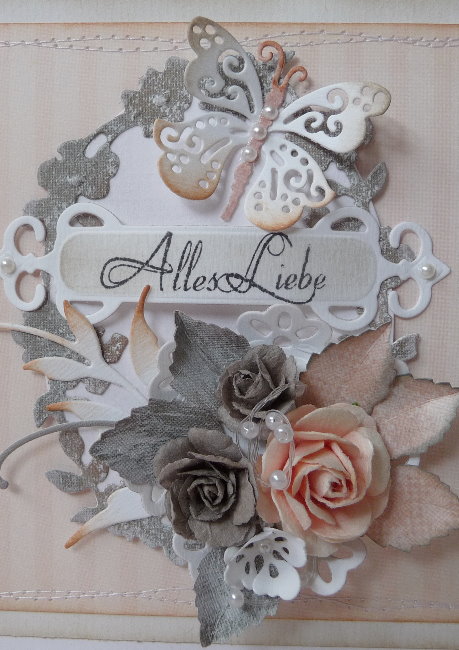 Irenes Hobbywelt: Shabby-Chic Karte in zartem Rosa/Grau Irenes Hobbywelt: Shabby-Chic Karte in zartem Rosa/Grau