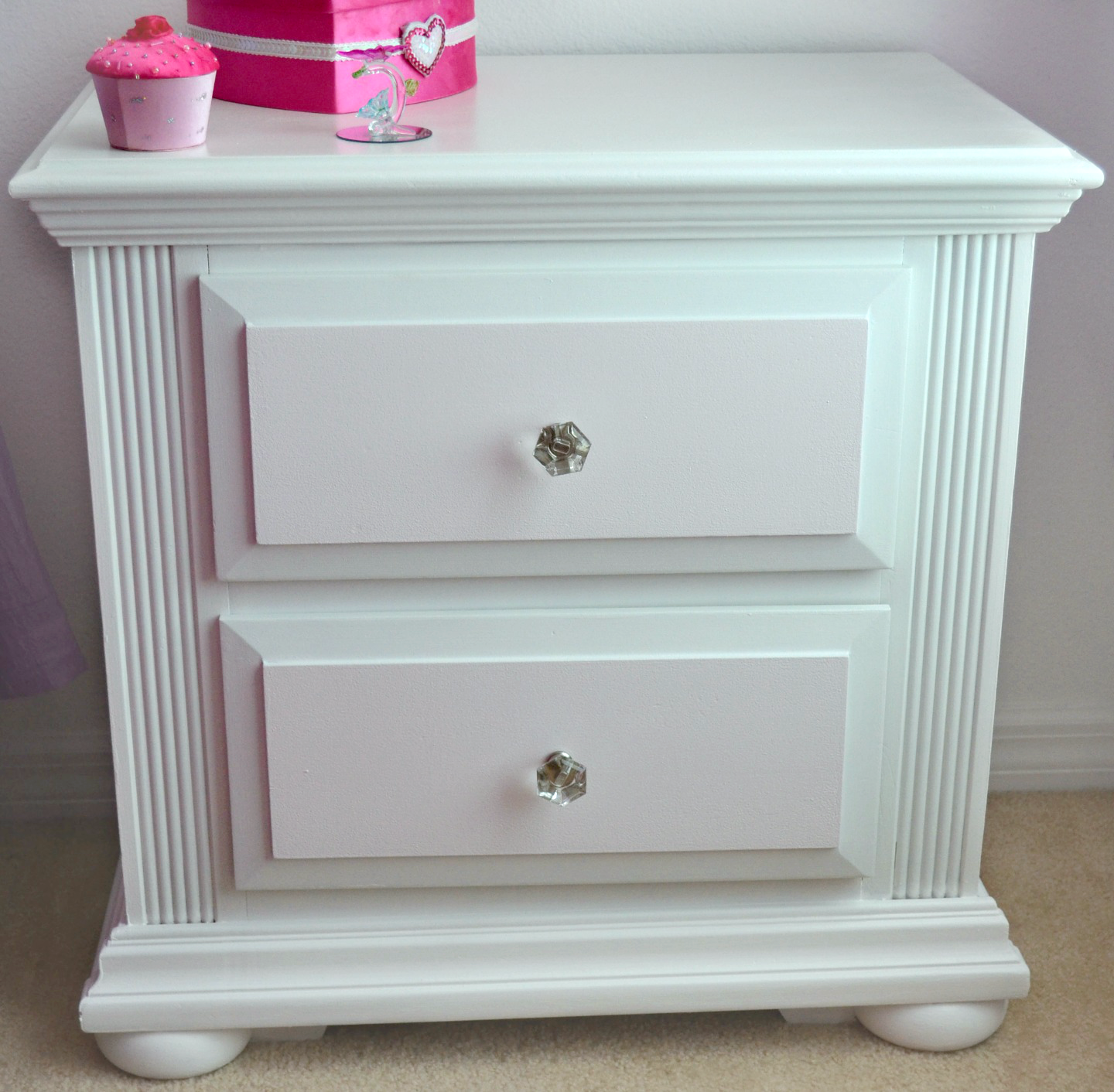 It's A Mom's World Pink & White TwoToned Nightstand Makeover