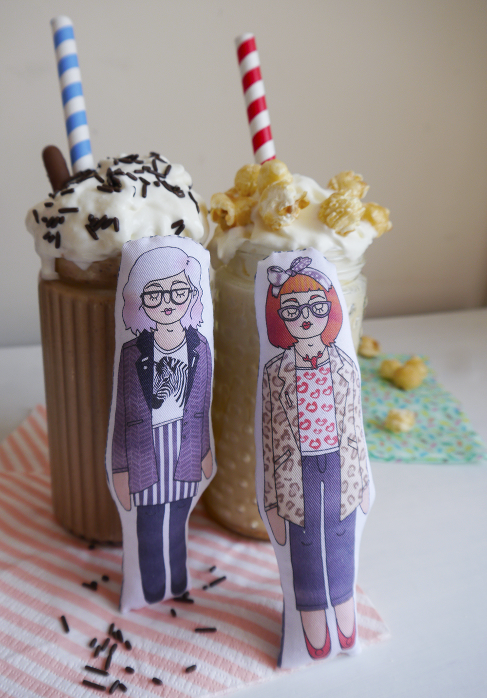 Wardrobe Conversations Signature Milksahke Recipes blog birthday, blogging duo, Edinburgh bloggers, Scottish bloggers, blogger style, milks shakes, milkshake recipes, food styling, Ellie Kate Grey, customised dolls, personalised illustrations, Nutella peanut butter banana milkshake, toffee popcorn milkshake, movie milkshake, Roller Shakes, food styling, colourful straws, hard shake recipes