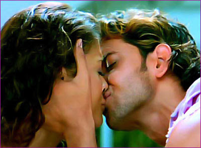 Aishwarya Rai Hrithik Roshan Hot Kissing Photo