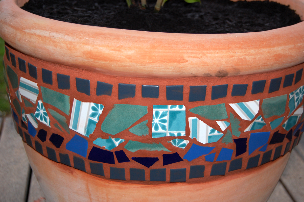 The Applebox tree Mosaic pot