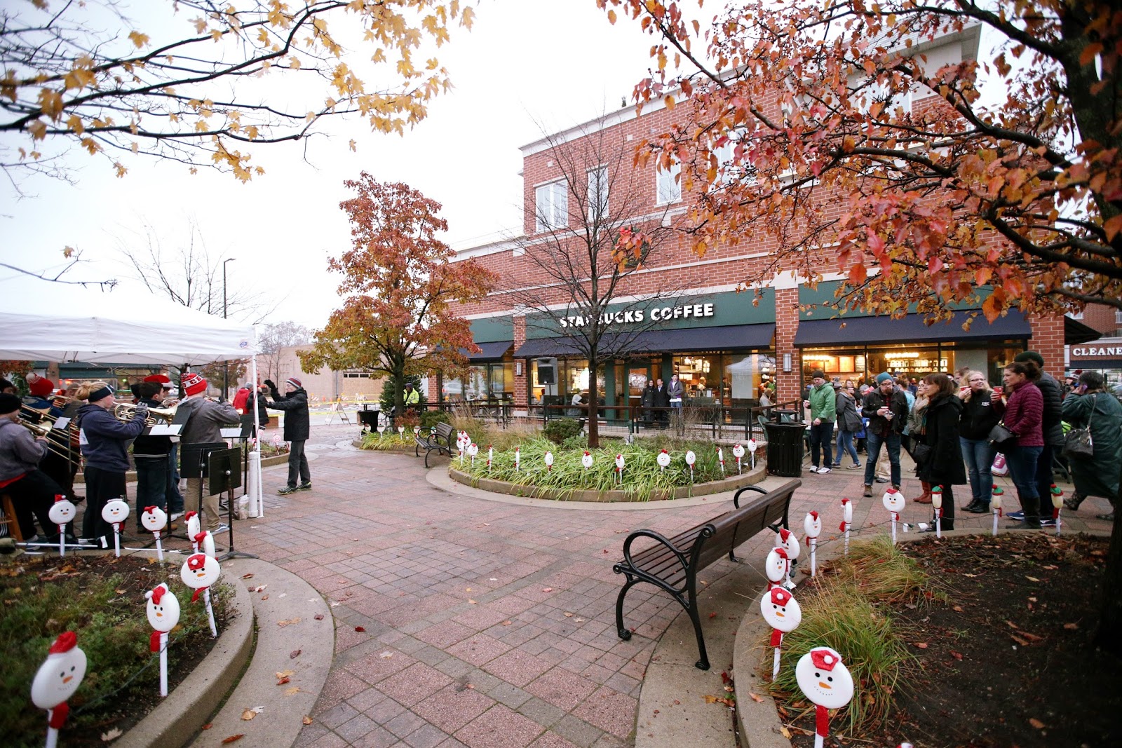 Mark Kodiak Ukena Deerfield Downtown Lighting Ceremony