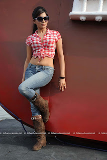 Hot Samantha In Blue Tight Jeans | Bollywood Gossip » Bollywood News