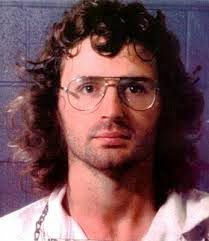 DAVID KORESH-Um dos falsos Cristos