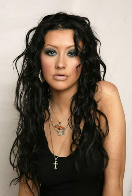 Christina Aguilera Loose Curly Hairstyles 2013
