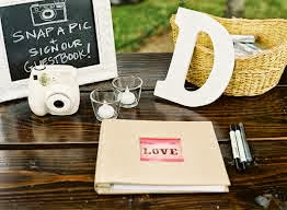 Guestbook +polaroid camera package RM200